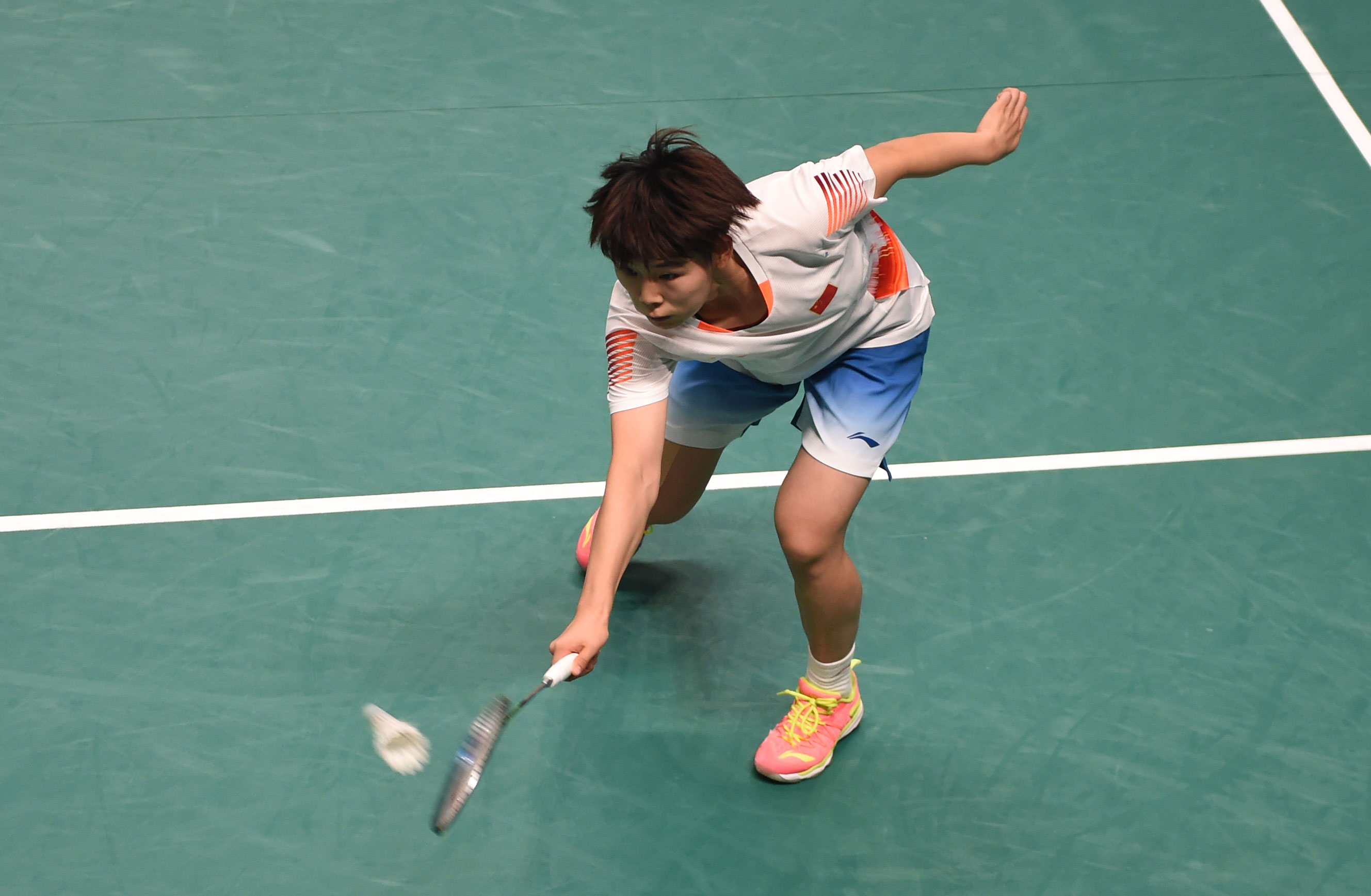 杆前向观众 杆前向观众