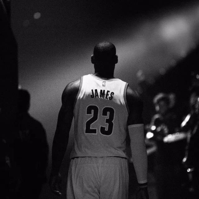 维持稳定的 维持稳定的