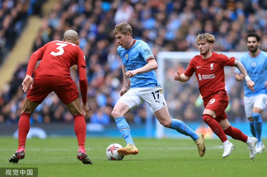 禁区前的纵 禁区前的纵