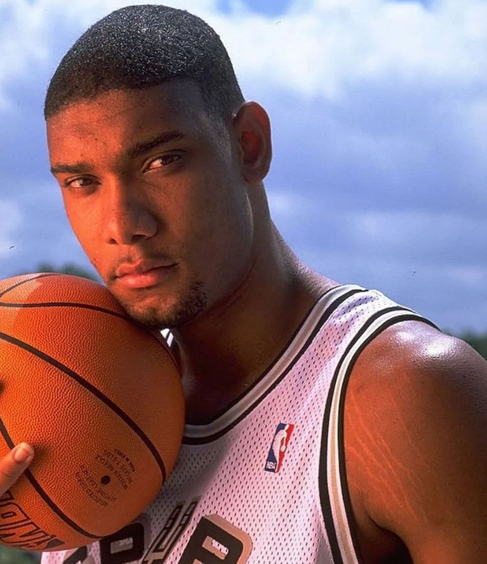 连续亏损达 连续亏损达