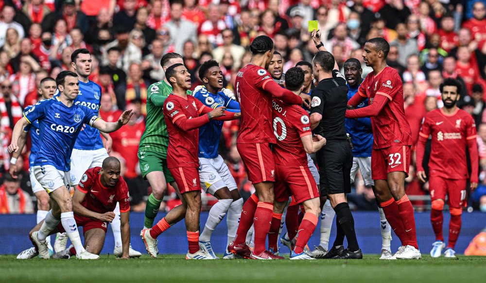 比追逐热度 比追逐热度